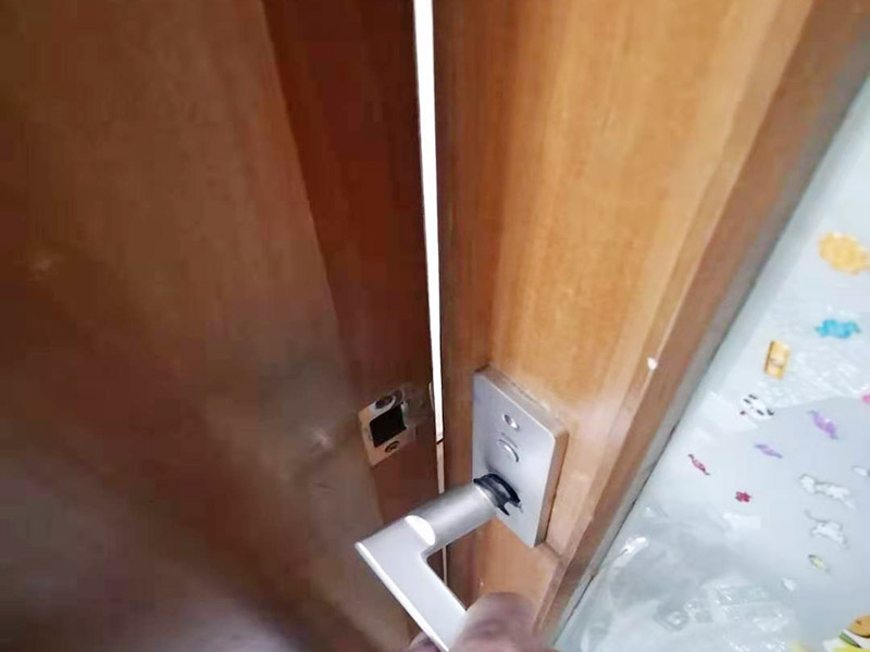 株洲木門維修師傅哪里有，木門維修常常
